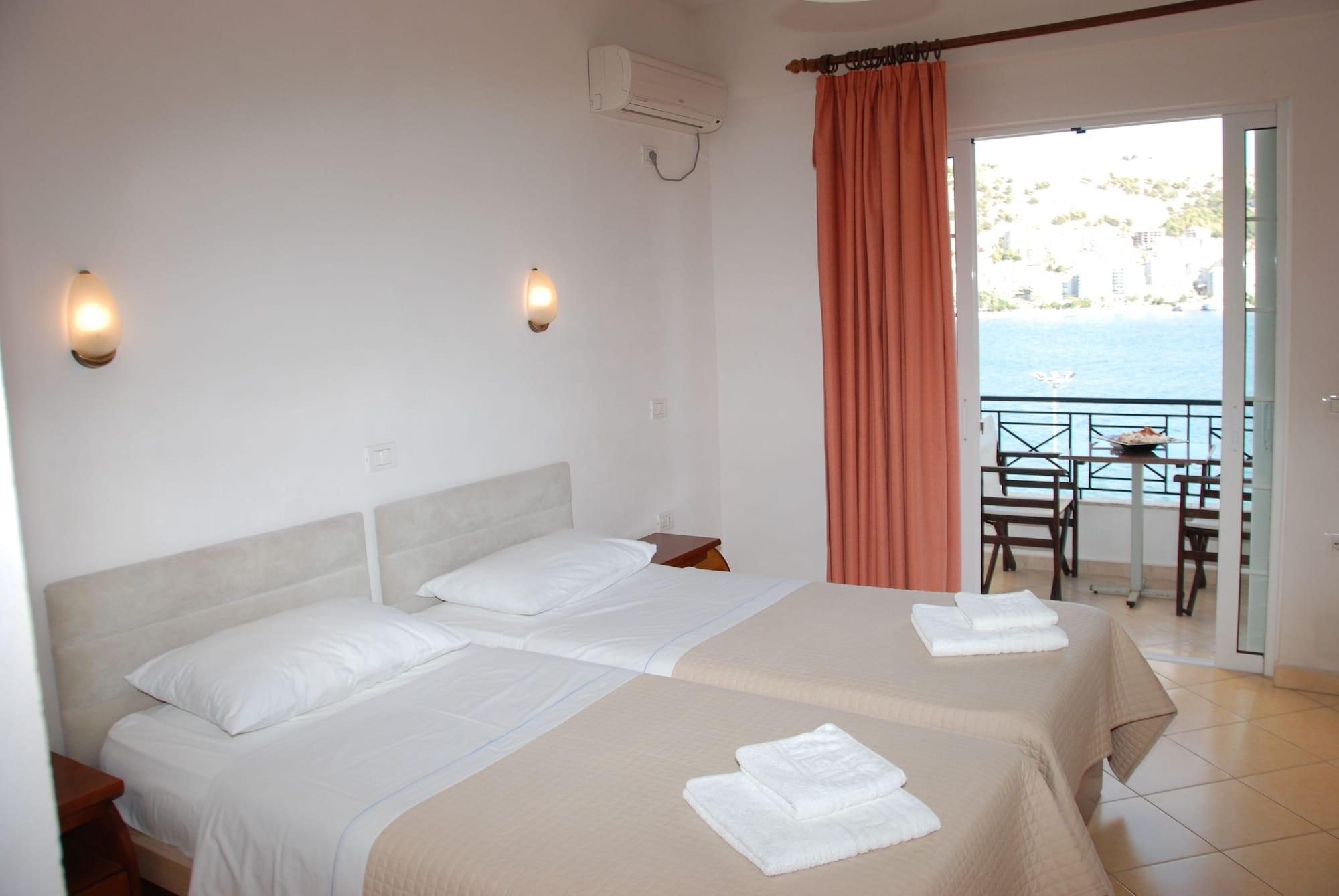 Hotel Mano 3*